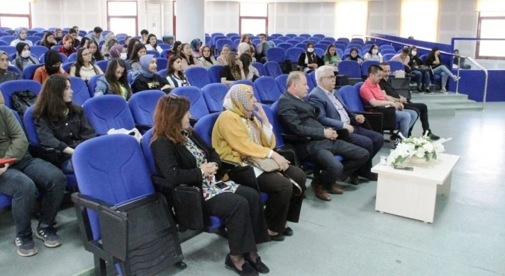 DPÜ’de “Bulaşıcı Hastalıklar” konulu konferans
