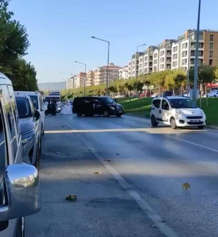 Düğün konvoyu terörü polisi harekete geçirdi, sürücülere ceza yağdı
