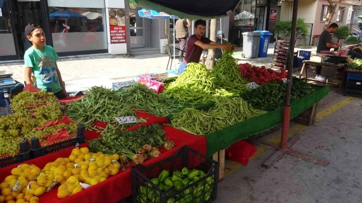 Düğününe 3 ay kala hesabına yanlışlıkla yatan 212 bin lirayı bankaya iade etti
