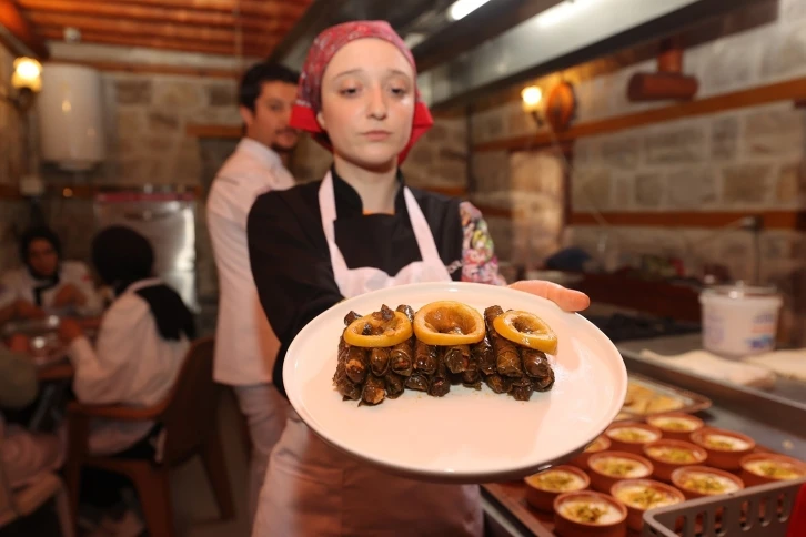 Dulkadiroğlu Mutfak Müzesi’nde deneyim atölyesi başladı
