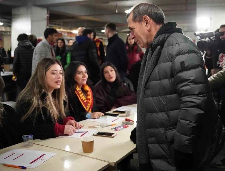 Dursun Özbek: "Destek veren firmalara sesleniyorum, bu desteği kesmesinler"
