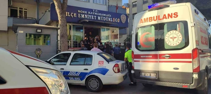 Düzensiz göçmenler kavga etti, polis biber gazıyla müdahale etti
