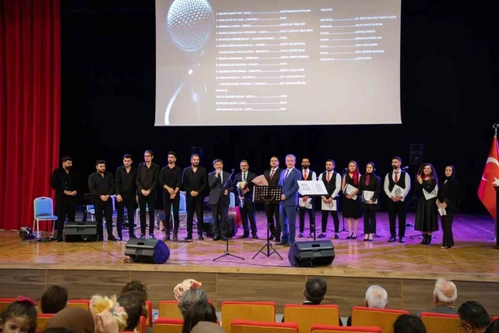 EBYÜ’de Cumhuriyetin Yüzüncü Yılında Doğu Anadolu Türküleri konseri düzenlendi
