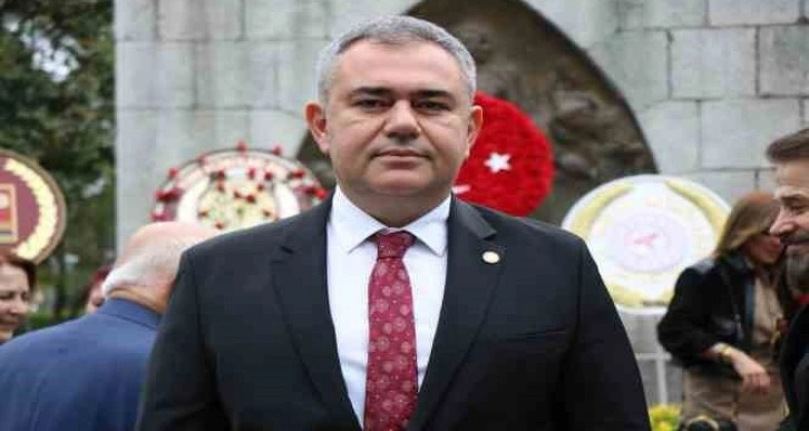 Eczacılar Birliği Başkanı Üney: “Artık Türkiye’de eczacılık fakültesine ihtiyaç yok”