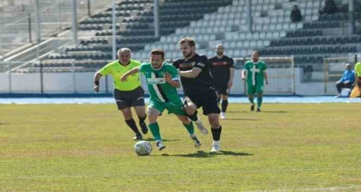 Efeler 09 SFK: 1 - Karşıyaka: 2