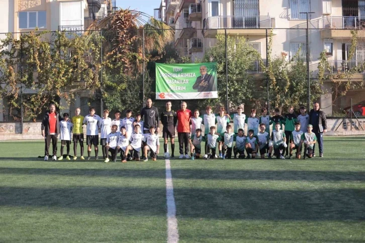 Efeler 100. Yıl Cup Turnuvası başladı
