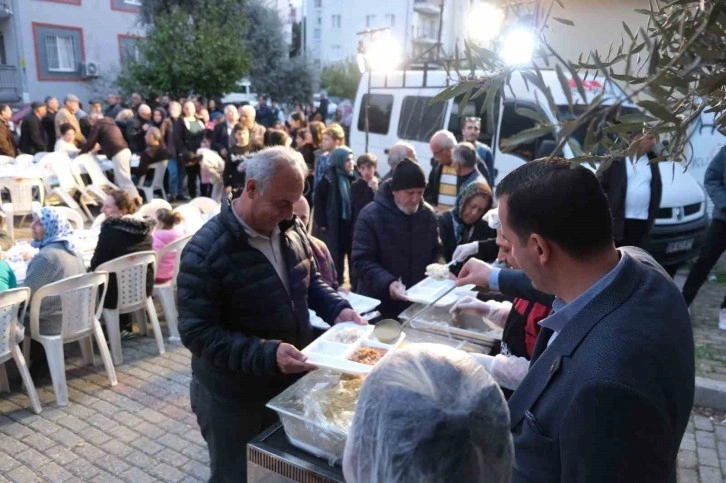 Efeler Belediye Başkan Adayı Burak Pehlivan Vatandaşlarla Buluştu