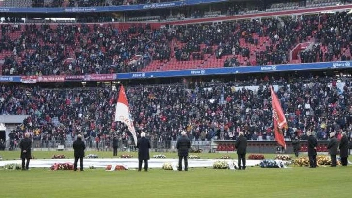 Efsaneye Allianz Arena'da veda! 30 bin taraftar katıldı