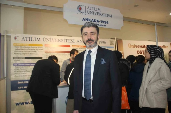 Eğitim fuarında Atılım Üniversitesi standına yoğun ilgi
