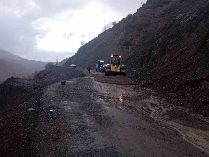 Ekipler kapanan yolda hastaya ulaşmak için seferber oldu
