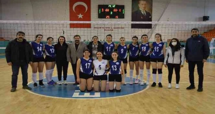 Elazığ Belediyesi Voleybol, Adana yolcusu