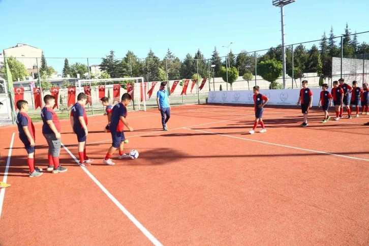 Elazığ Belediyesi yaz spor kurslarına kayıtlar başladı
