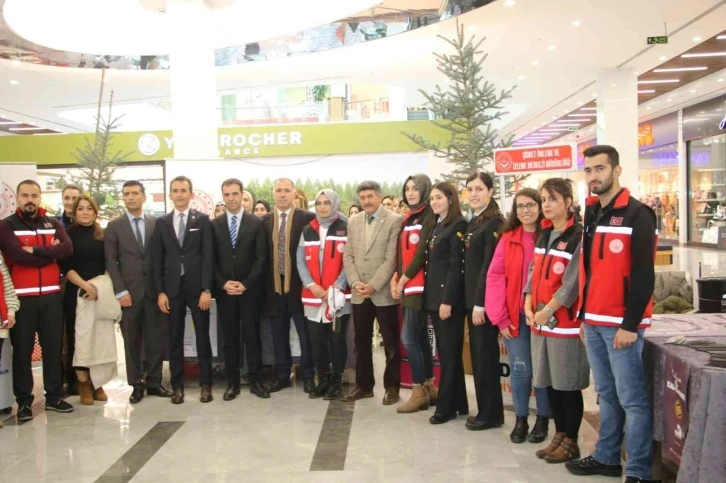 Elazığ’da 25 Kasım Kadına Yönelik Şiddetle Mücadele Günü etkinliği
