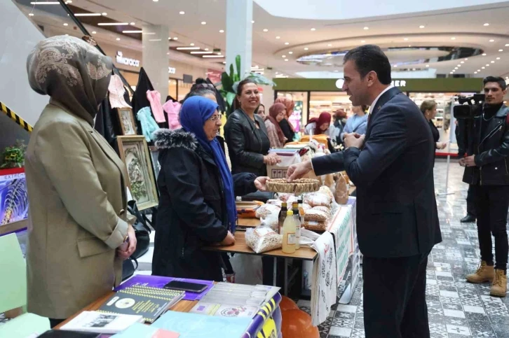 Elazığ’da 25 Kasım Kadına Yönelik Şiddetle Mücadele Günü etkinliği
