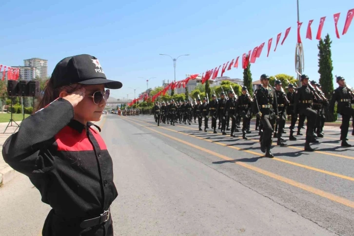 Elazığ’da 30 Ağustos Zafer Bayramı coşkuyla kutlandı
