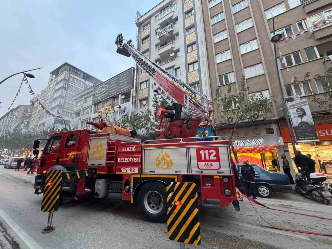 Elazığ’da dönercide korkutan yangın
