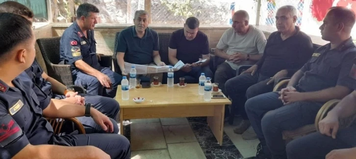 Elazığ’da jandarma personeli av koruma ve kontrolleri hakkında bilgilendirildi
