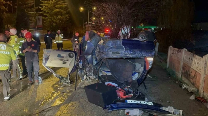 Elazığ’da otomobil ağaçları devirip takla attı: 2 ağır yaralı
