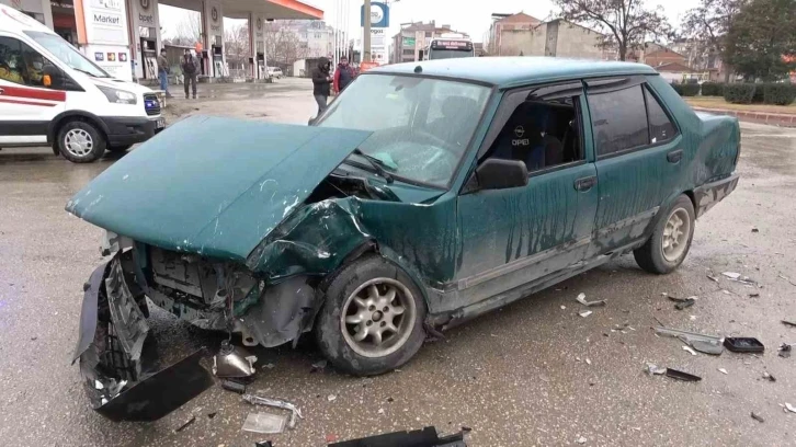 Elazığ’da trafik kazası: 3 yaralı
