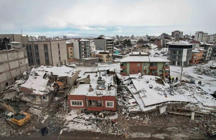 Elbistan’da acı manzara havadan görüntülendi
