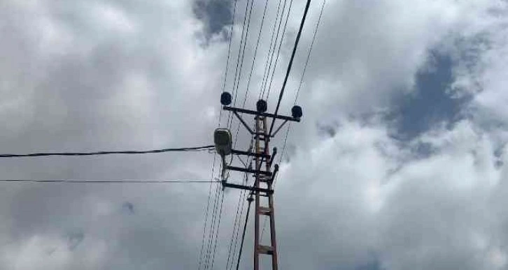 Elektrik akımına kapılan bir kişi öldü