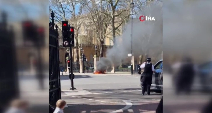 Elektrikli Bisiklet Patladı, Londra'da Korku Dolu Anlar!