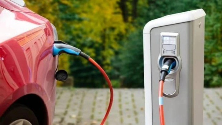 Elektrikli otomobillerde dünyayı kıskandıran başarı! Almanya kaybetti, Türkiye kazandı