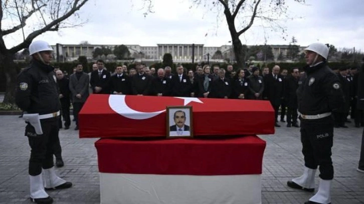 Emekli Vali Hikmet Tan için İçişleri Bakanlığı'nda tören düzenlendi