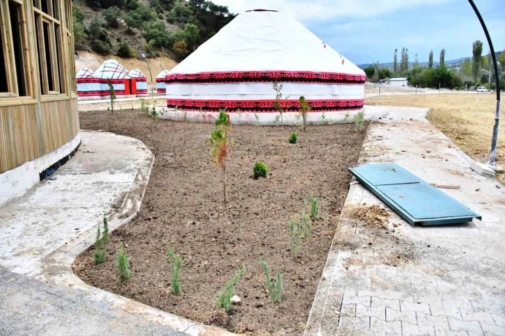 Emet’te Türk Otağı ve mesire alanına bin fidan dikilecek
