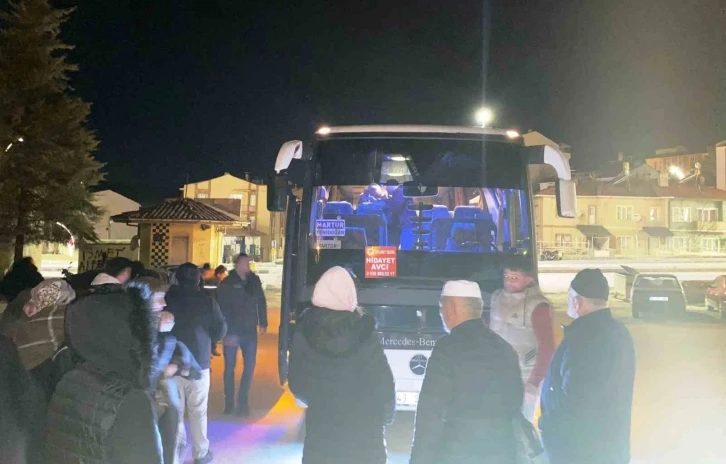 Emet ve Hisarcık’tan Ramazan umresi için 33 kişilik gurup yola çıktı
