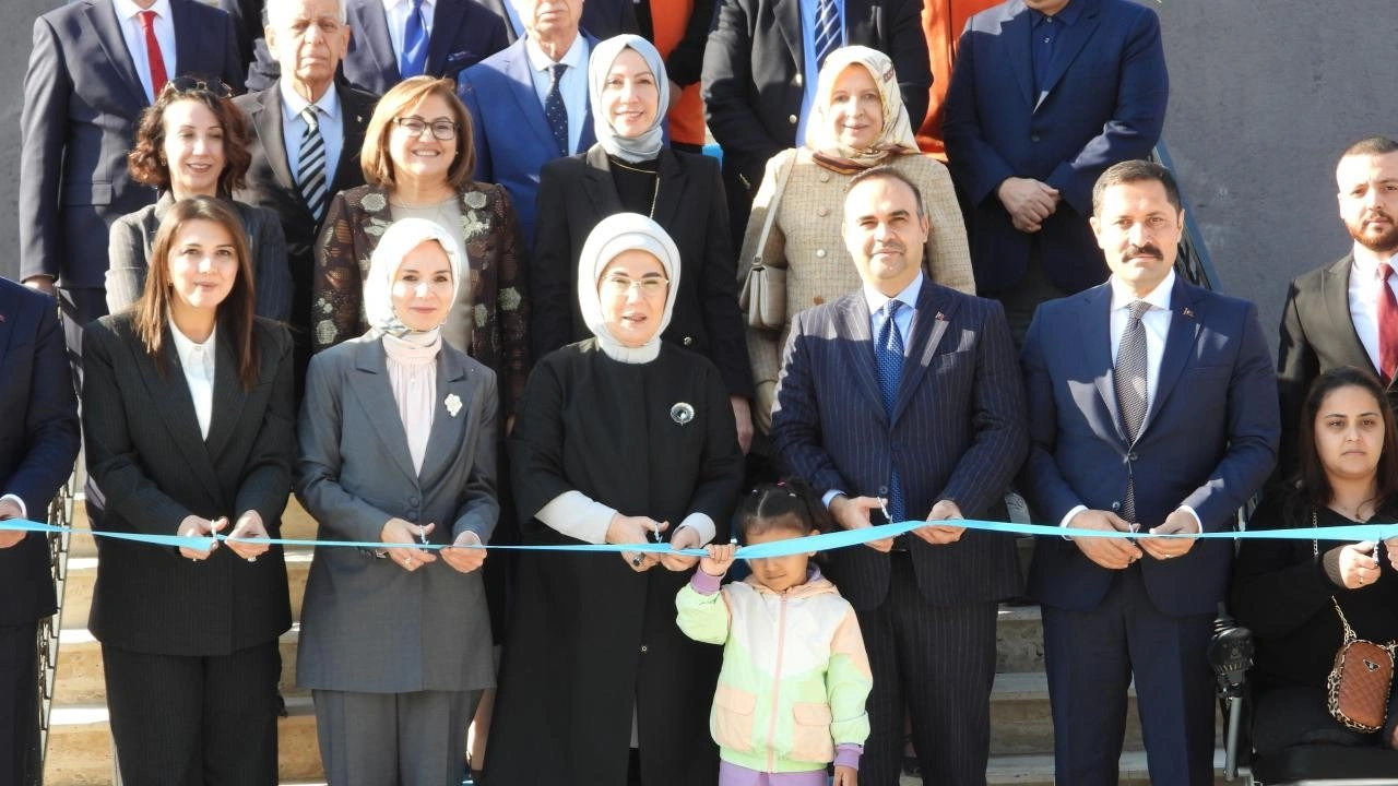 Emine Erdoğan, Engelli Sosyal Girişimcilik Merkezi'nin açılışını yaptı