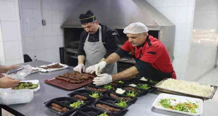 En kebap iftarlar Şanlıurfa’da