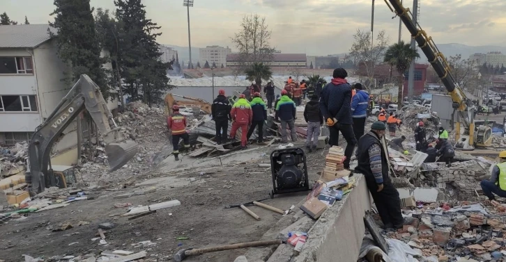 Erciyes A.Ş. Tecrübeli ve Teknik Ekibi ile Deprem Bölgesinde
