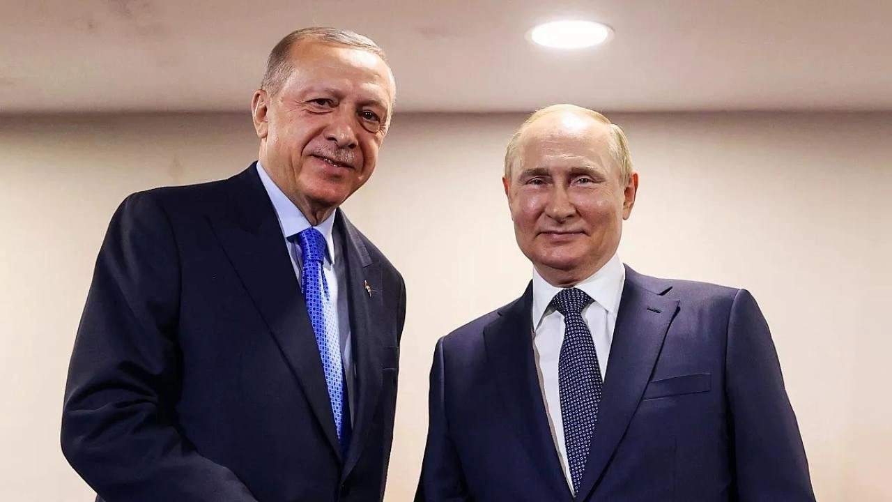 Erdoğan'dan Putin'e doğum günü hediyesi