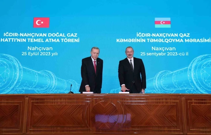 Erdoğan ve Aliyev, Iğdır-Nahçıvan Doğalgaz Boru Hattı temelini attı
