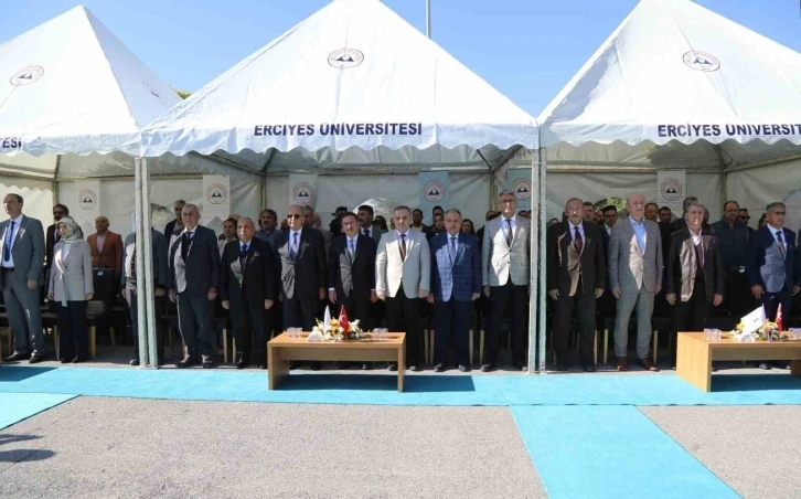 ERÜ’de Yeni Laboratuvar Binasının Temeli Atıldı
