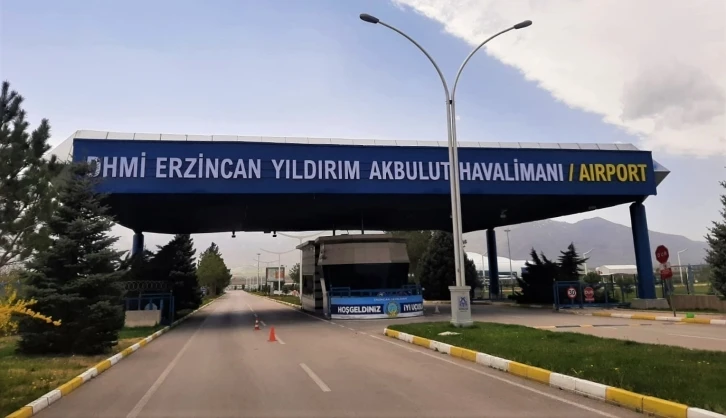 Erzincan Yıldırım Akbulut Havalimanı’ndan nisan ayında 18 bin 976 yolcu faydalandı
