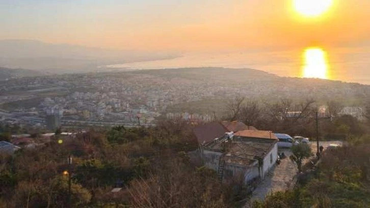 Erzin'den daha iyi durumdalar! Merkeze çok yakınlar ama burada tek bir yer dahi yıkılmadı