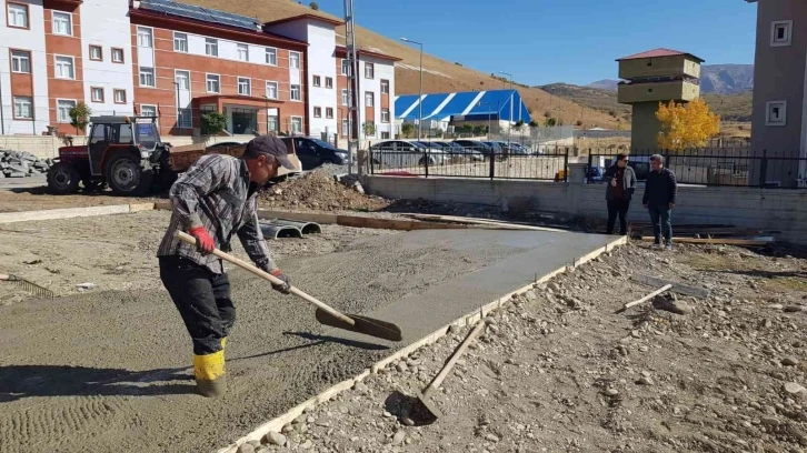 Erzurum Belediyesi’nden Yedisu’ya oyun parkı
