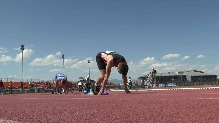 Erzurum’da Balkan Bayrak ve Uluslararası Sprint Kupası nefesleri kesti
