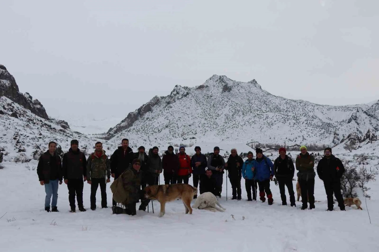 Erzurum’da doğaseverler yaban hayatını unutmadılar
