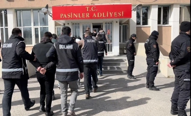 Erzurum’da tefeci operasyonunda 4 kişi tutuklandı
