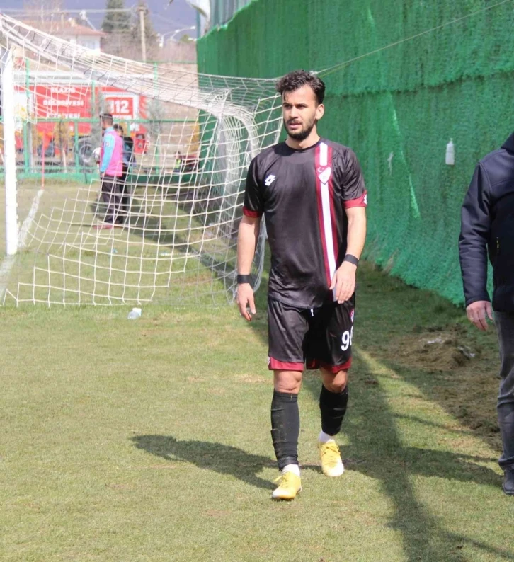 ES Elazığspor’da bir isimle daha yollar ayrıldı
