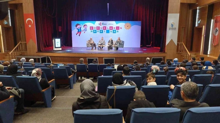 Esenler’de çocuk hakları panelde anlatıldı
