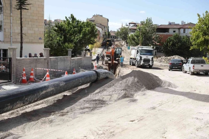 Esentepe Ve Sümer Mahallesi’nde altyapı yenileme çalışmaları devam ediyor
