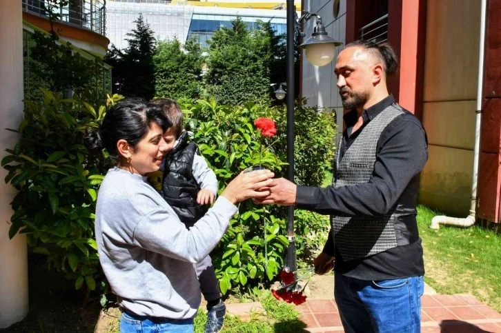 Esenyurt Belediyesi, hayvansever anneleri unutmadı
