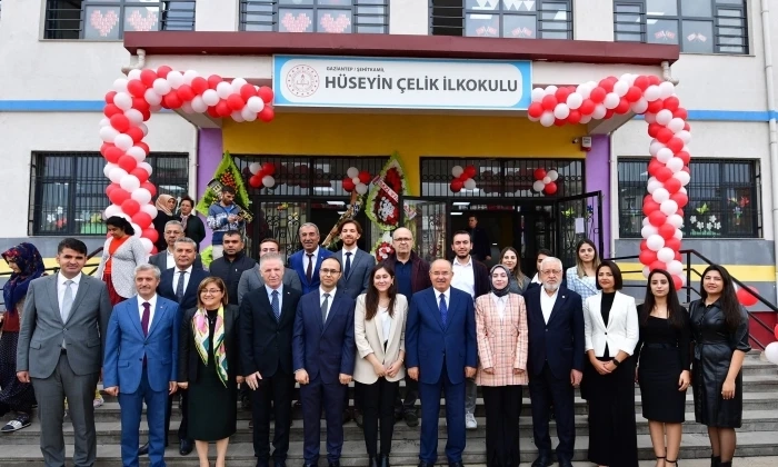 Eski Bakan Hüseyin Çelik adına yaptırılan Okulun açılışı yapıldı