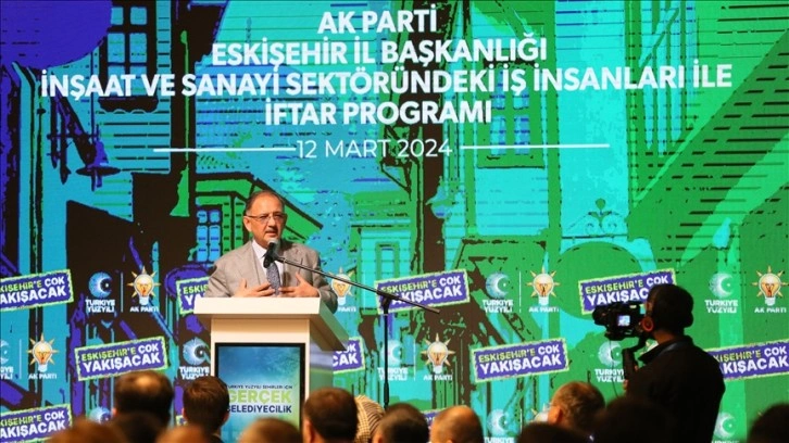 Eskişehir'de İnşaat ve Sanayi Sektöründeki İş İnsanları ile İftar Programı Düzenlendi