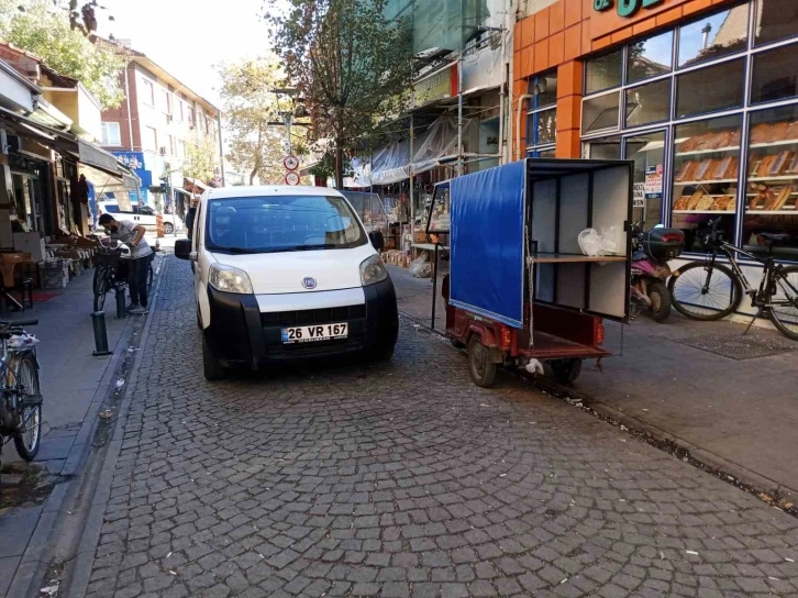 Eskişehir’de yayaların ’kaldırım’ tepkisi
