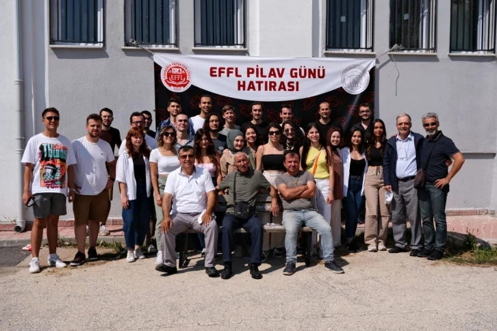 Eskişehir Fatih Fen Liseliler pilav gününde buluştu
